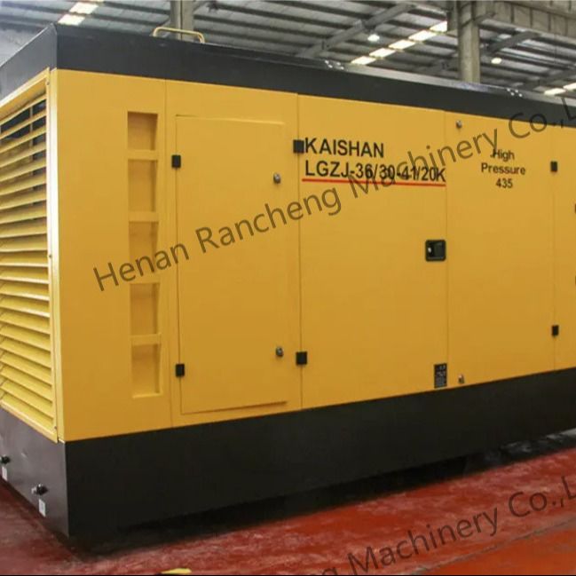 ضاغط هواء مقبض متحرك بقوة 30 بار بمحرك كامينز بقوة 550 حصان