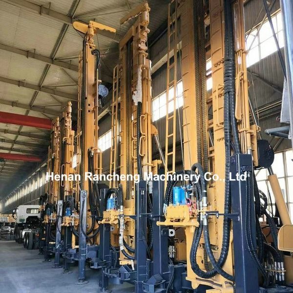 RCF700C آلة الحفر متعددة الوظائف 700 متر الزحفية المثبتة للماء المحمولة حفر البئر حفر حفر حفر حفر