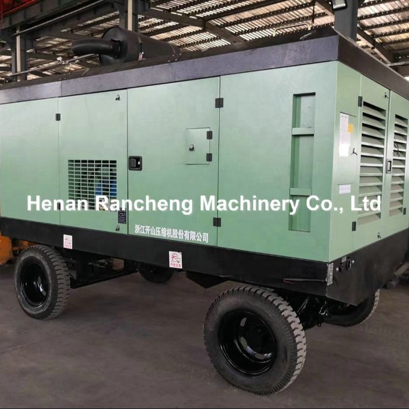 1107CFM 25bBar محرك الديزل مضغوطات المسمار مضغوطات الهواء المحمولة لضغط 2.5-1.8 Mpa