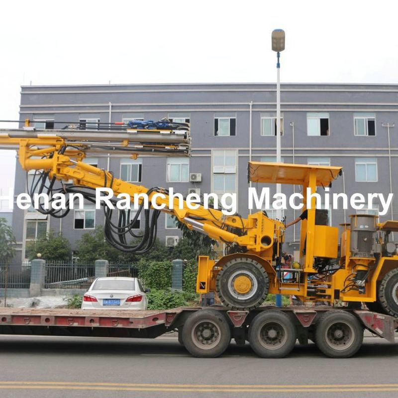 RCZ-22J كل التنقيب الهيدروليكي قاعدة الحفر الكبيرة 3880mm عمق الحفر مع 93KW / 125HP طاقة محرك الديزل