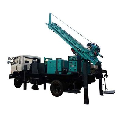 280 متر عمق شاحنة مثبتة الماء حفرة الآلة 210HP محرك السيارة الحمولة