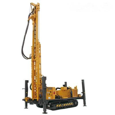 آلة حفر الآبار المائية المستقرة بعمق 1000 متر 194KW المحرك 140mm - 500mm Dia