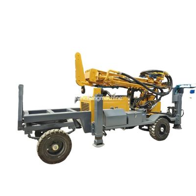 RCF220W آلة حفر الآبار المائية الهيدروليكية ذات العجلة المثبتة مع محرك الديزل 65 كيلوواط